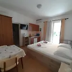 And Vinko Matic Appartement *