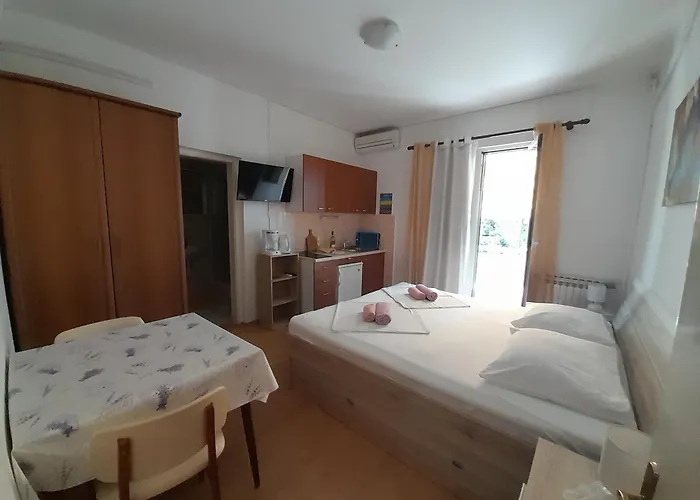 And Vinko Matic Appartement *