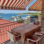 And Vinko Matic Apartman