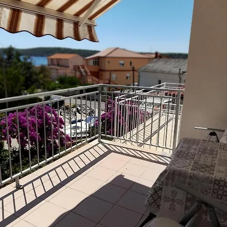 And Studios Vinko Apartment Rab Town