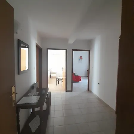 Apartment And Studios Vinko Rab Town