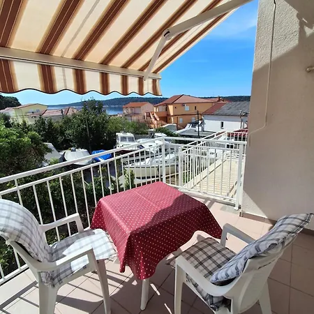 And Vinko Matic Apartman *