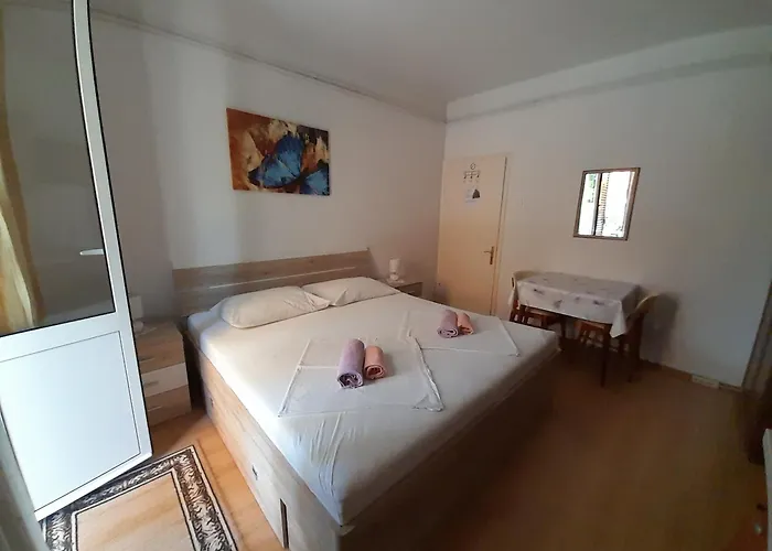 And Vinko Matic Apartman